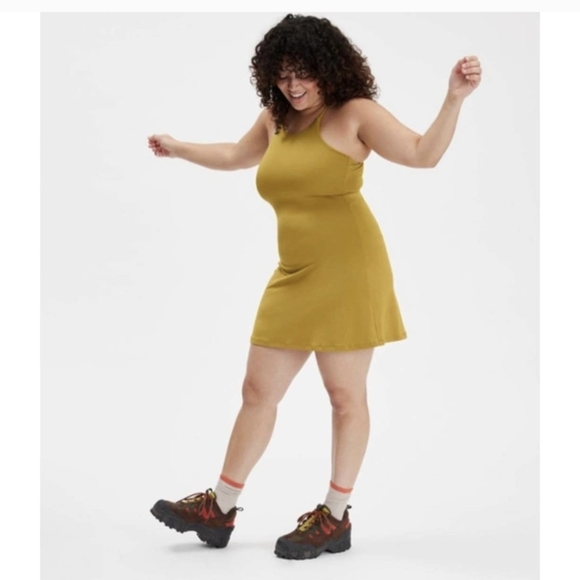 girlfriend collective Dresses & Skirts - Girlfriend Collective Saturn Naomi Workout Dress With Shorts Size XL